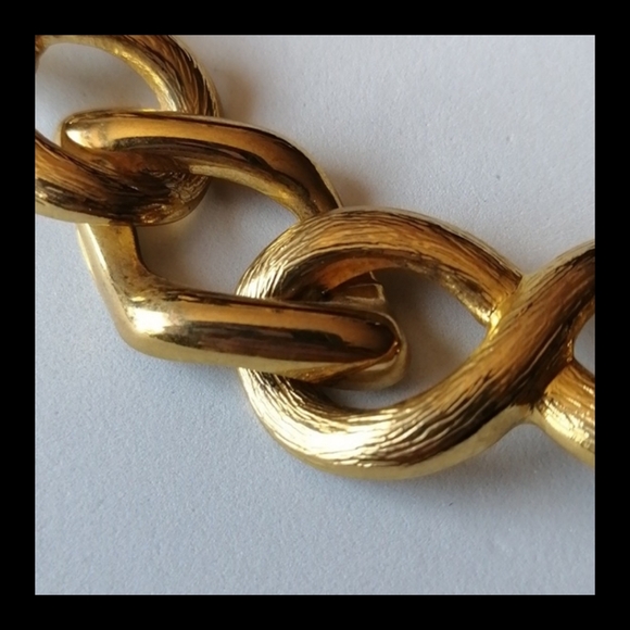 Vintage Napier unsigned Necklace Gold Chunky Chain Oval Eternity Links Statement - Picture 5 of 11